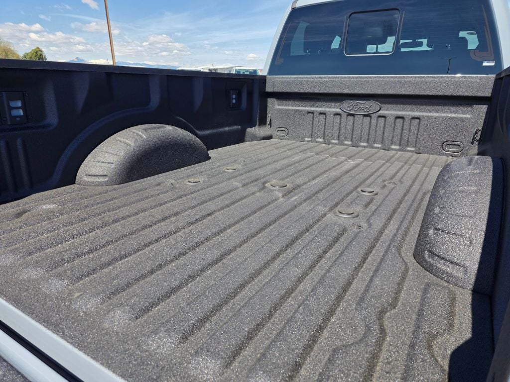 2026 Ford F-350SD Lariat DRW