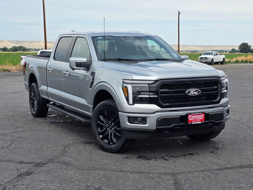 2026 Ford F-150 Lariat Black Appearance Pkg