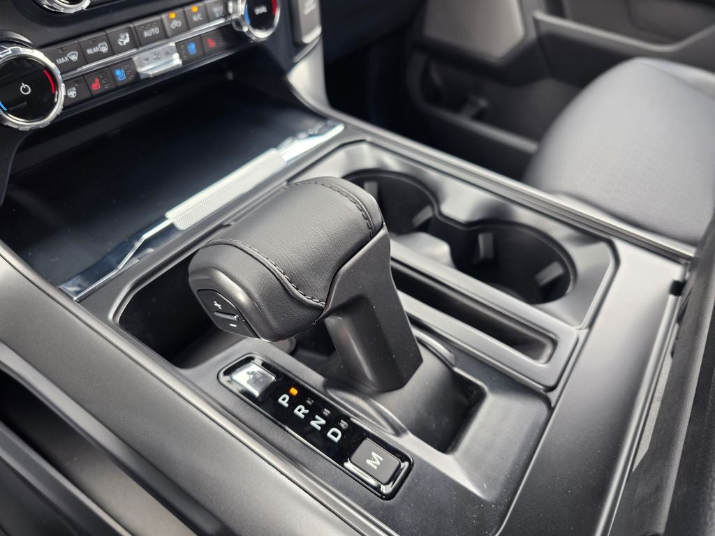 2026 Ford F-150 Lariat Black Appearance Pkg