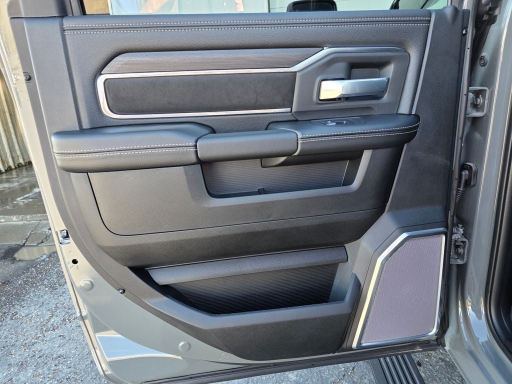 2026 RAM 2500 Laramie Night Edition