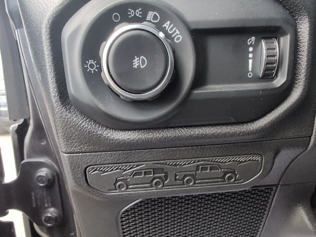 2025 Jeep Wrangler 4-DOOR SPORT S