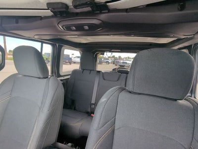 2025 Jeep Wrangler 4-DOOR SPORT S