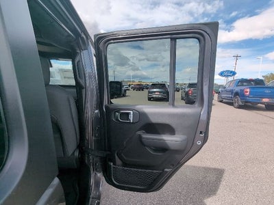 2025 Jeep Wrangler 4-DOOR SPORT S