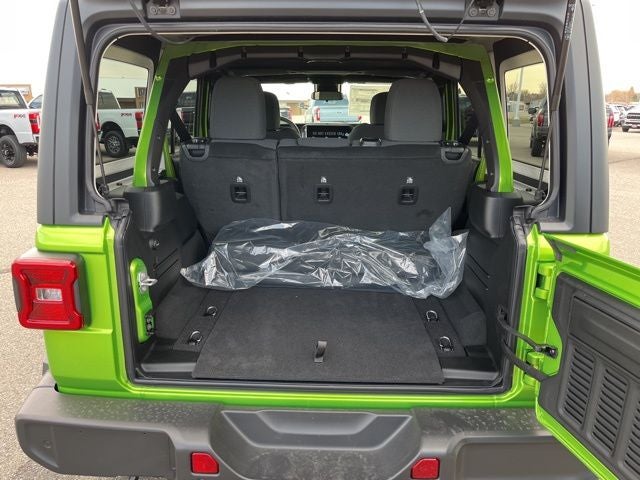 2025 Jeep Wrangler 4-DOOR SPORT S