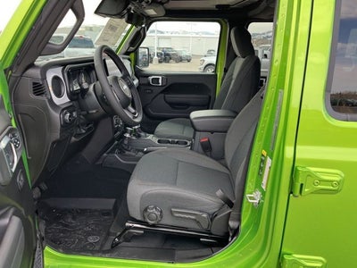 2025 Jeep Wrangler 4-DOOR SPORT S