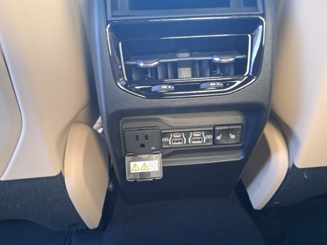 2025 Jeep Grand Cherokee LIMITED 4X4