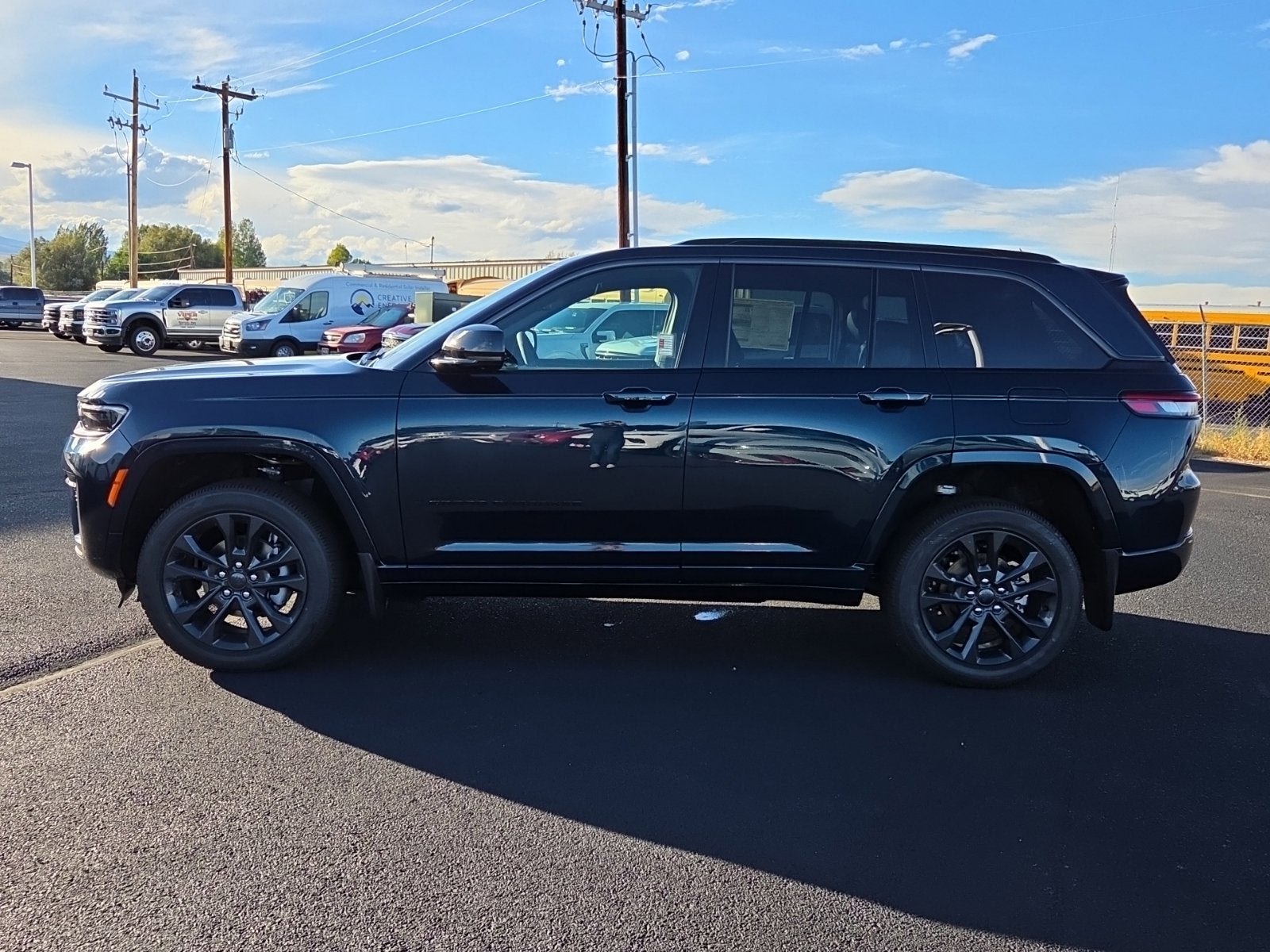 2026 Jeep Grand Cherokee LIMITED RESERVE 4X4