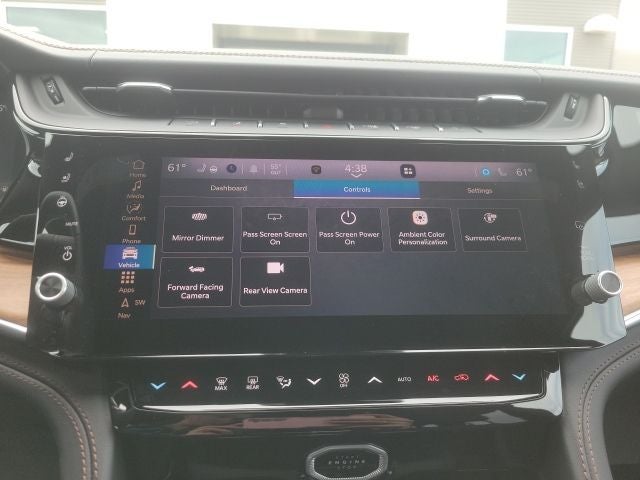 2026 Jeep Grand Cherokee SUMMIT 4X4