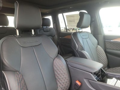 2026 Jeep Grand Cherokee SUMMIT 4X4