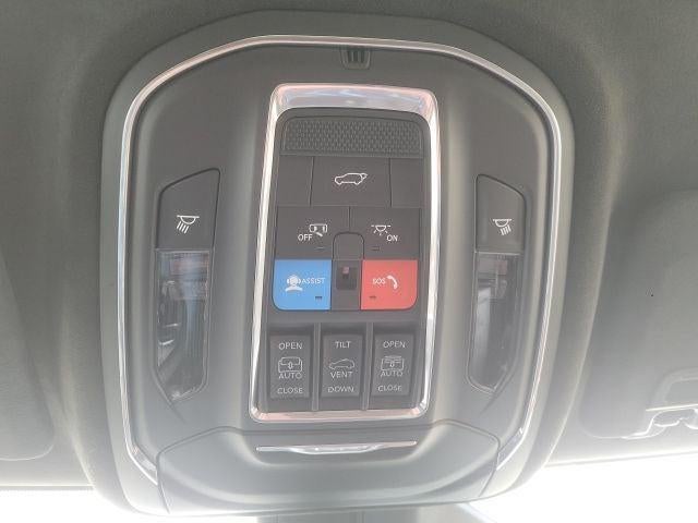 2026 Jeep Grand Cherokee Summit