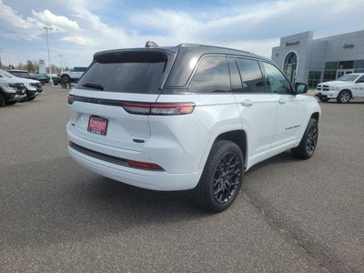 2026 Jeep Grand Cherokee Summit