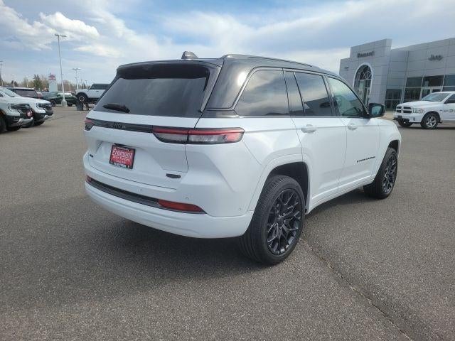 2026 Jeep Grand Cherokee Summit