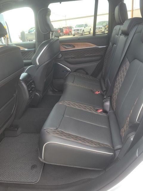 2026 Jeep Grand Cherokee Summit