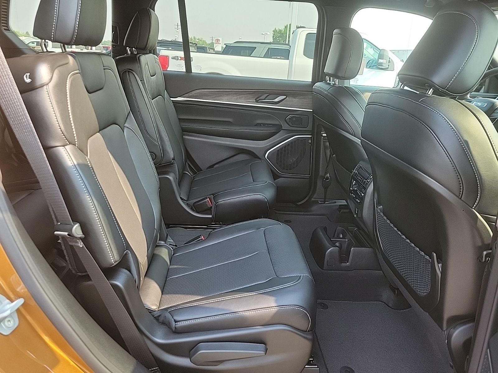 2026 Jeep Grand Cherokee L Limited Reserve