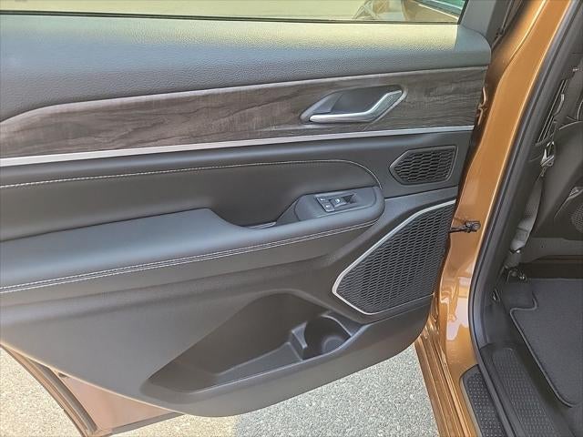 2026 Jeep Grand Cherokee L Limited Reserve