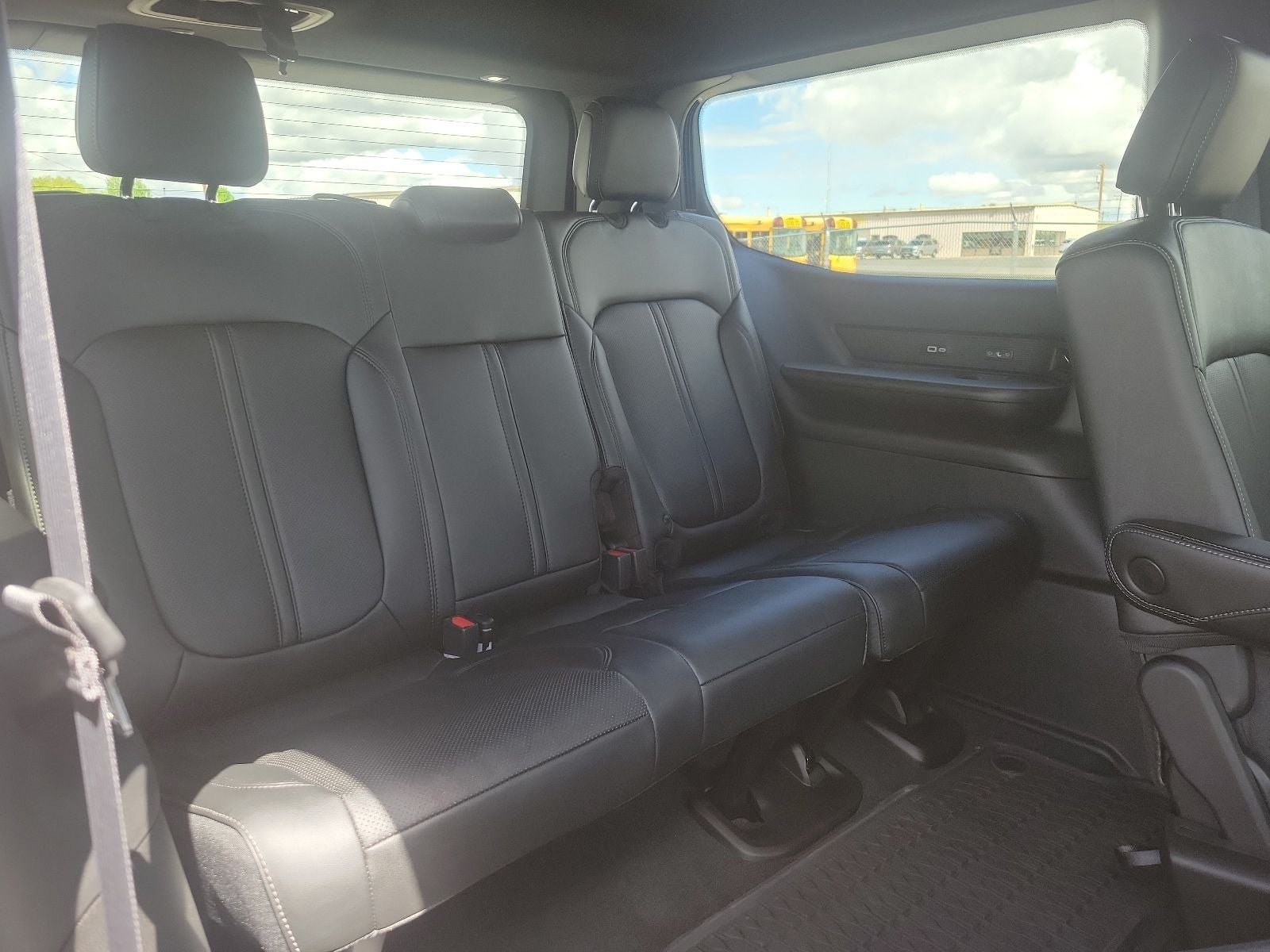 2026 Jeep Grand Wagoneer Upland