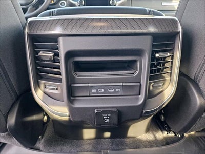 2027 RAM 1500 1500 BIG HORN CREW CAB 4X4 5'7' BOX