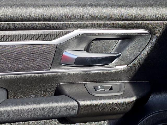 2027 RAM 1500 1500 BIG HORN CREW CAB 4X4 5'7' BOX