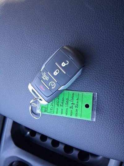 2026 RAM Ram 1500 1500 BIG HORN CREW CAB 4X4 5'7' BOX