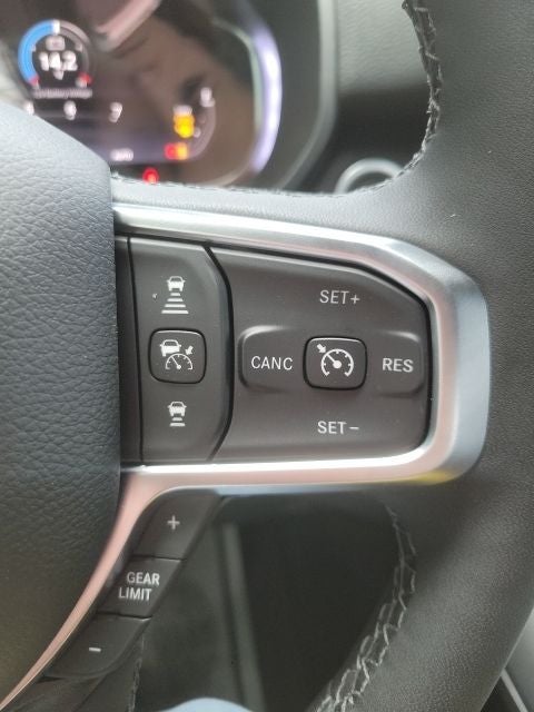 2026 RAM Ram 1500 1500 BIG HORN CREW CAB 4X4 5'7' BOX