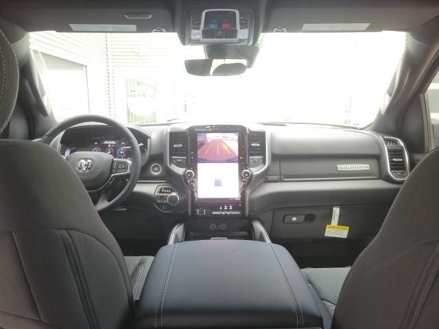 2026 RAM Ram 1500 1500 BIG HORN CREW CAB 4X4 5'7' BOX