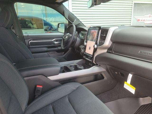 2026 RAM Ram 1500 1500 BIG HORN CREW CAB 4X4 5'7' BOX