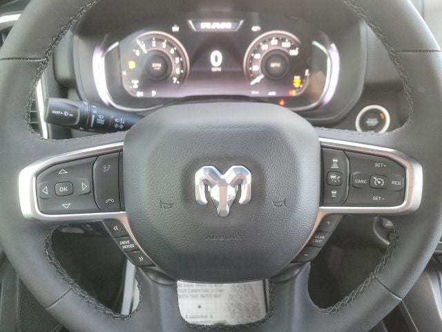 2026 RAM Ram 1500 1500 BIG HORN CREW CAB 4X4 5'7' BOX