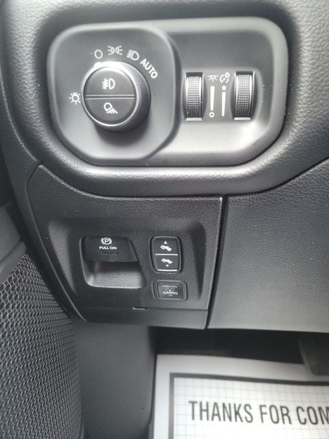 2026 RAM Ram 1500 1500 BIG HORN CREW CAB 4X4 5'7' BOX