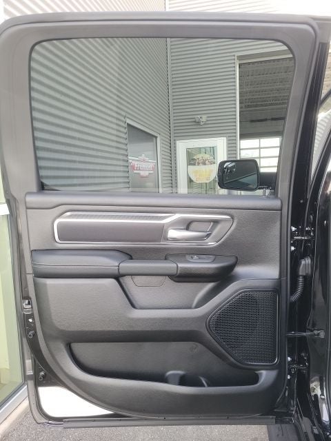 2026 RAM Ram 1500 1500 BIG HORN CREW CAB 4X4 5'7' BOX