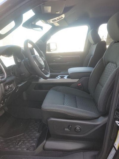 2026 RAM Ram 1500 1500 BIG HORN CREW CAB 4X4 5'7' BOX