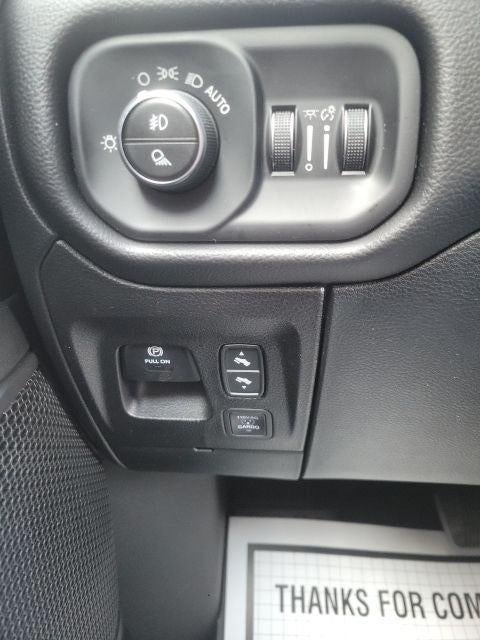 2026 RAM Ram 1500 1500 BIG HORN CREW CAB 4X4 5'7' BOX