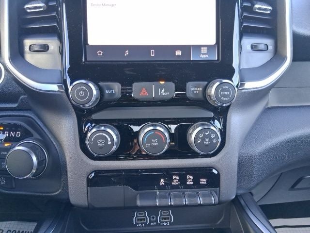 2026 RAM Ram 1500 1500 EXPRESS CREW CAB 4X4 5'7' BOX