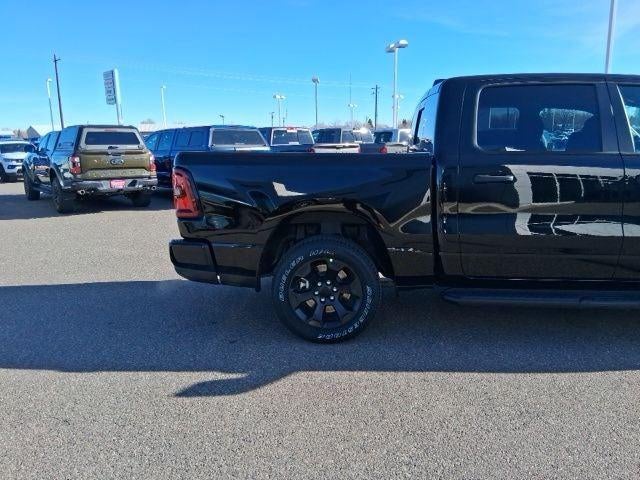 2026 RAM Ram 1500 1500 EXPRESS CREW CAB 4X4 5'7' BOX