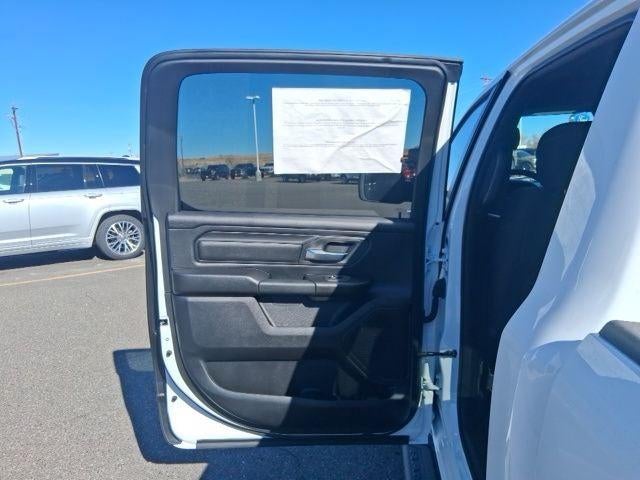 2026 RAM Ram 1500 1500 EXPRESS CREW CAB 4X4 5'7' BOX