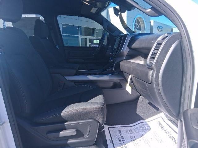 2026 RAM Ram 1500 1500 EXPRESS CREW CAB 4X4 5'7' BOX