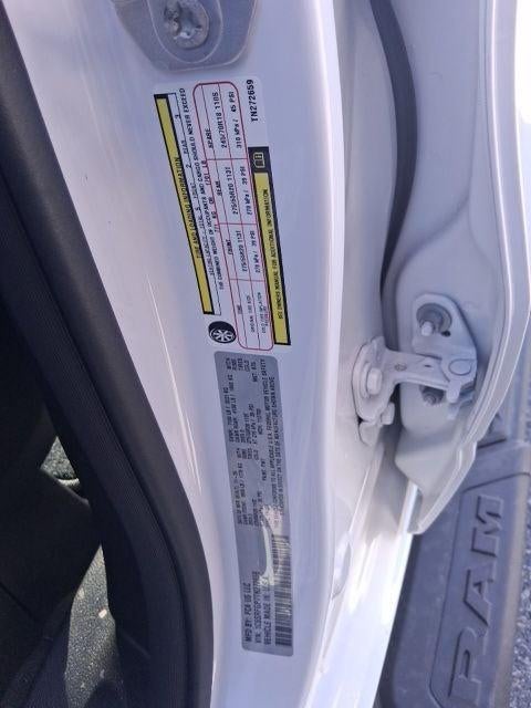 2026 RAM Ram 1500 1500 EXPRESS CREW CAB 4X4 5'7' BOX