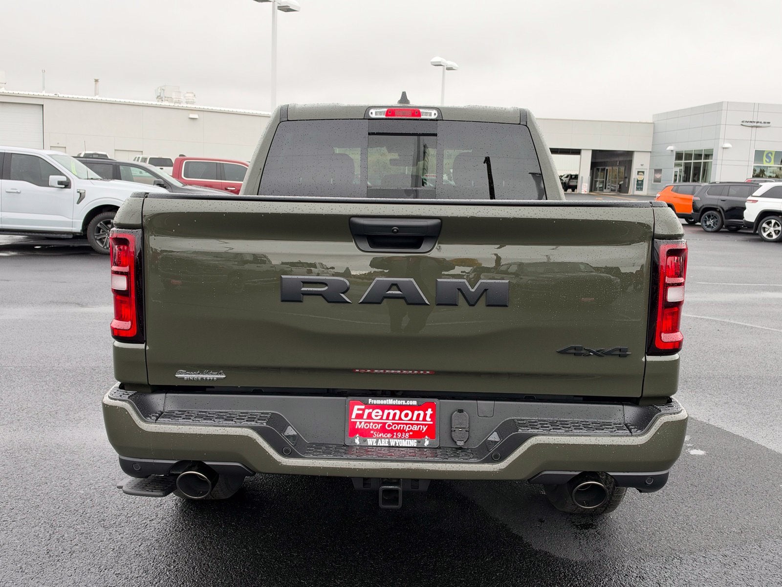 2027 RAM 1500 1500 EXPRESS CREW CAB 4X4 5'7' BOX