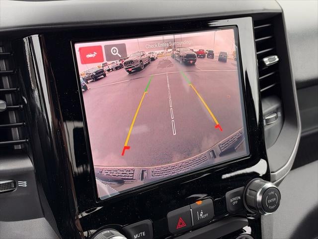 2027 RAM 1500 1500 EXPRESS CREW CAB 4X4 5'7' BOX