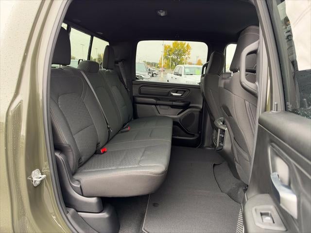 2027 RAM 1500 1500 EXPRESS CREW CAB 4X4 5'7' BOX