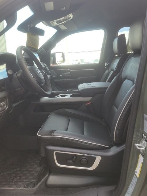 2026 RAM Ram 1500 1500 LAIE CREW CAB 4X4 5'7' BOX