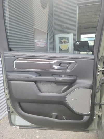 2026 RAM Ram 1500 1500 LAIE CREW CAB 4X4 5'7' BOX