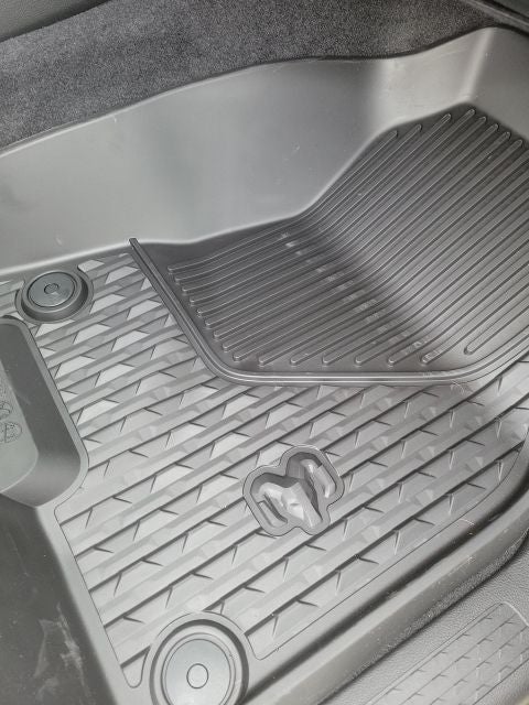 2026 RAM Ram 1500 1500 LAIE CREW CAB 4X4 5'7' BOX