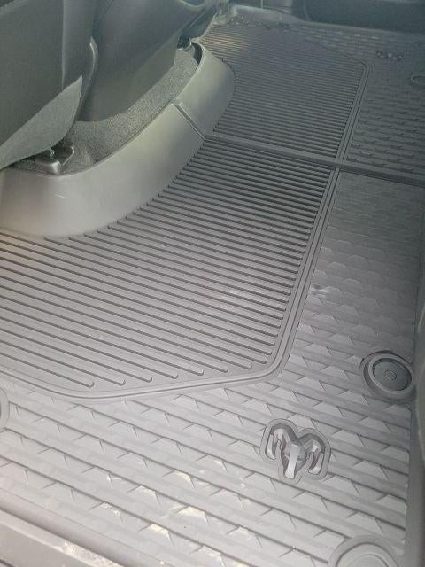 2026 RAM Ram 1500 1500 LAIE CREW CAB 4X4 5'7' BOX