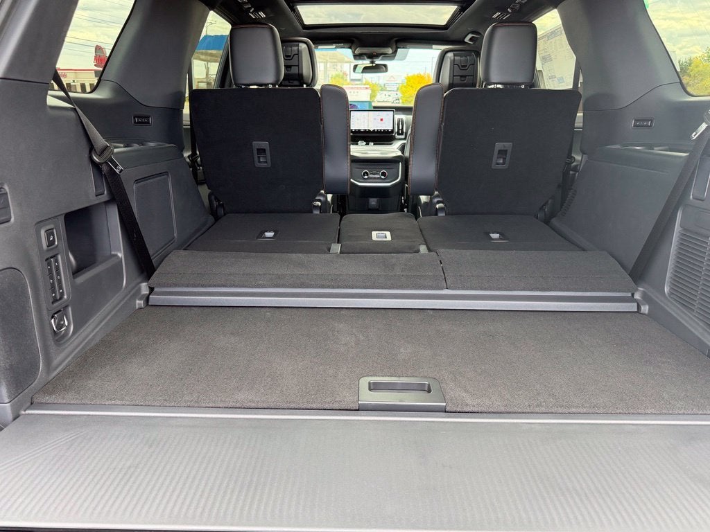 2027 Ford Expedition Tremor