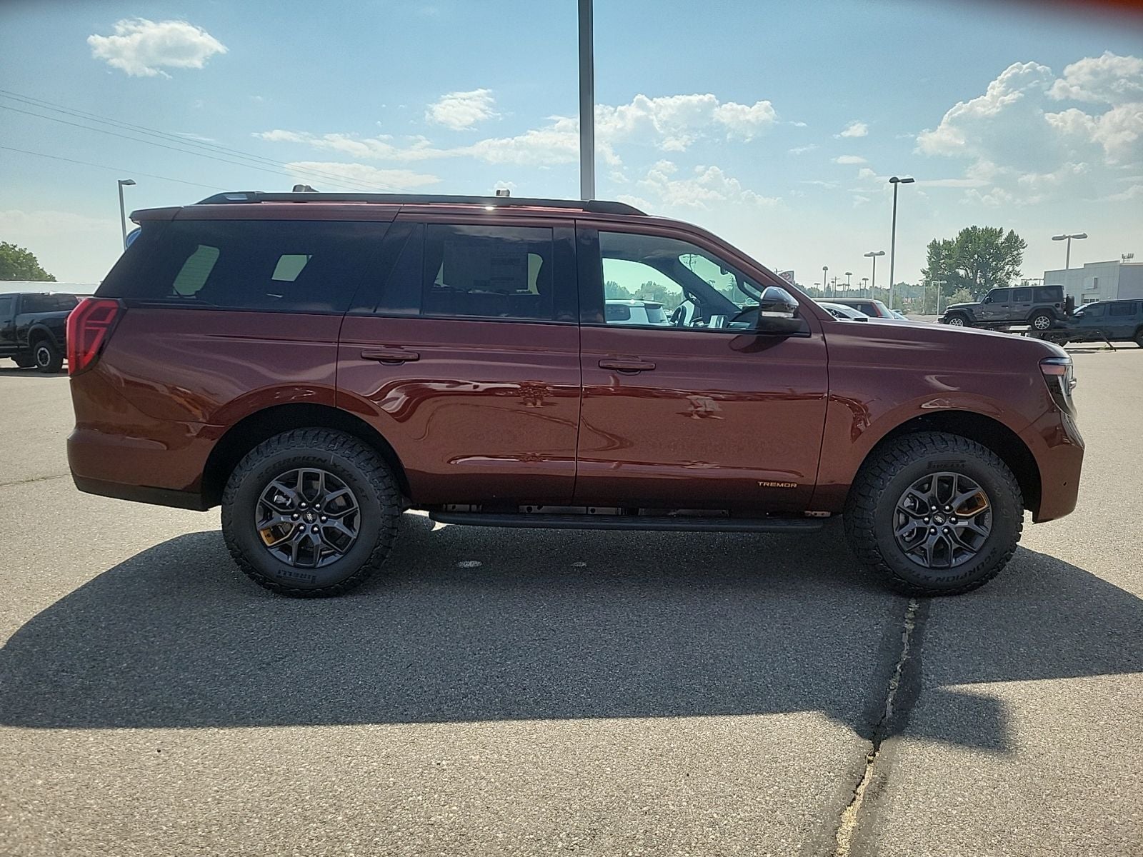 2027 Ford Expedition Tremor