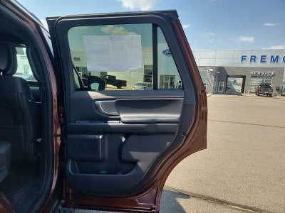 2027 Ford Expedition Tremor