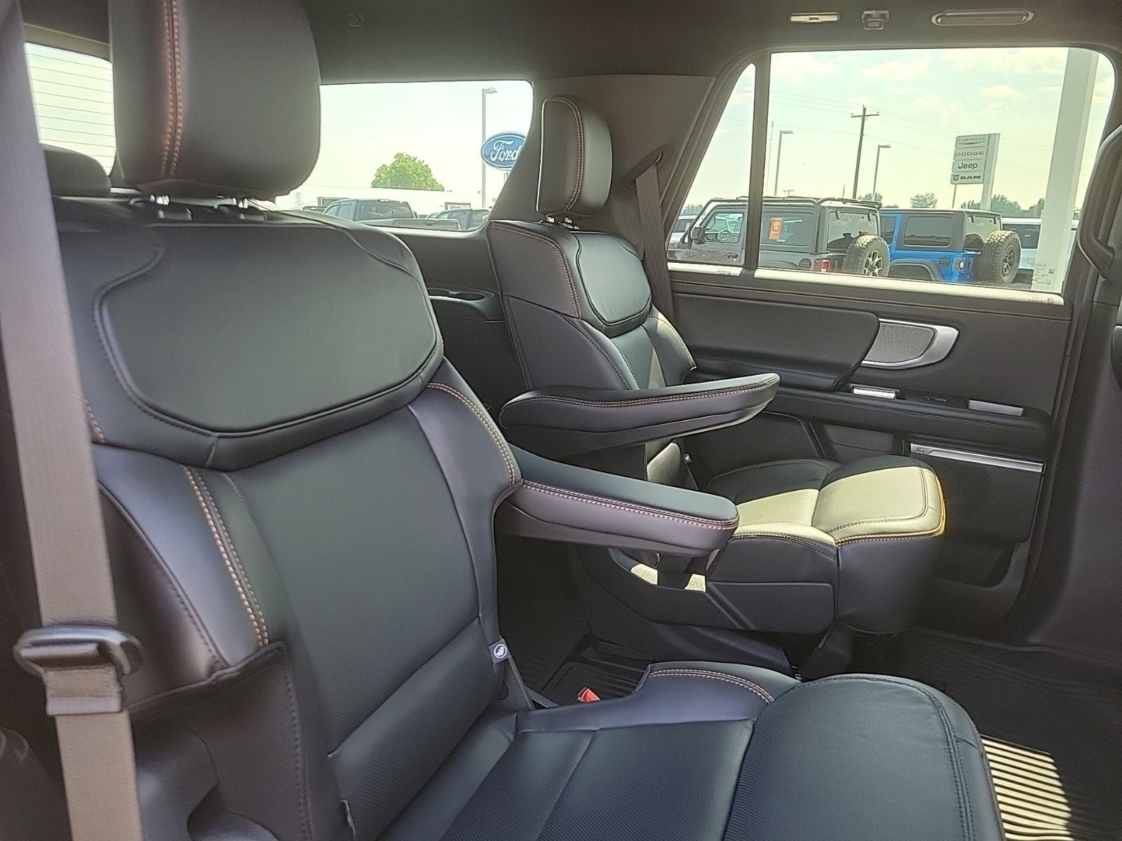 2027 Ford Expedition Tremor