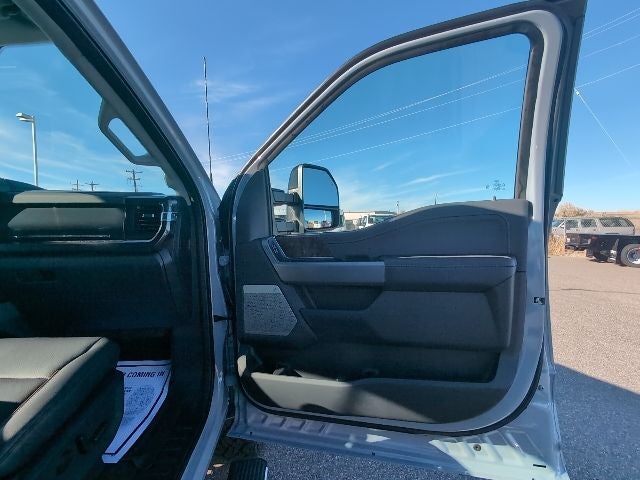 2026 Ford F-350SD Lariat Tremor