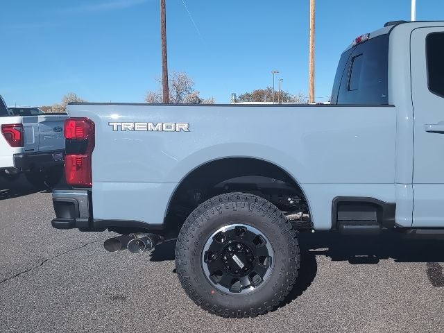 2026 Ford F-350SD Lariat Tremor