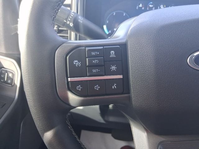 2026 Ford F-350SD Lariat Black Appearance Pkg